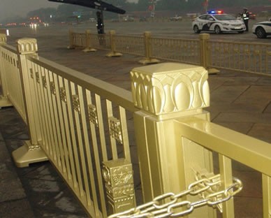 广州黄金护栏现场使用案例